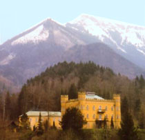 Hüttenstein mit Schloss